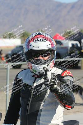 media/Oct-13-2025-Moto Forza (Mon) [[a66d839500]]/1-Around the Pits/